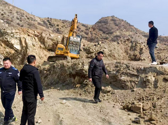 白崖台乡：铁腕封堵废弃矿洞 筑牢安全生产防线